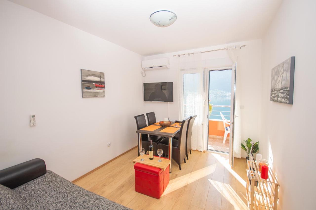 Apartmani Mrsic Risan Dış mekan fotoğraf